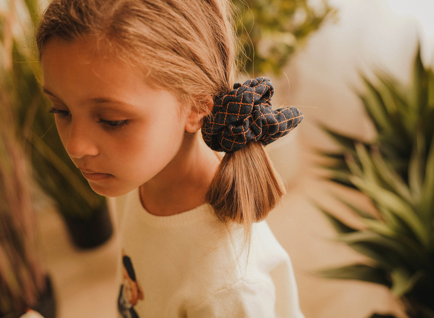 FW26 Denim Brown Thread Scrunchie Navy