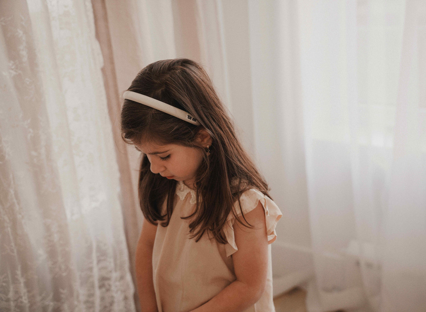 SS24 WHITE HARD HEADBAND .5" SATIN