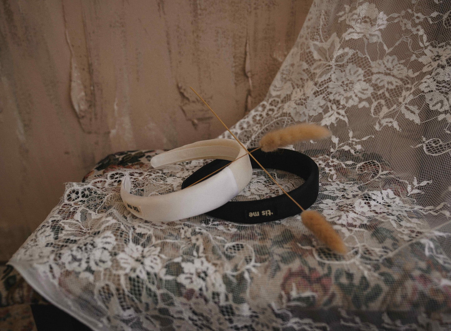 SS24 WHITE HARD HEADBAND 1" HALF CHIFFON/SATIN