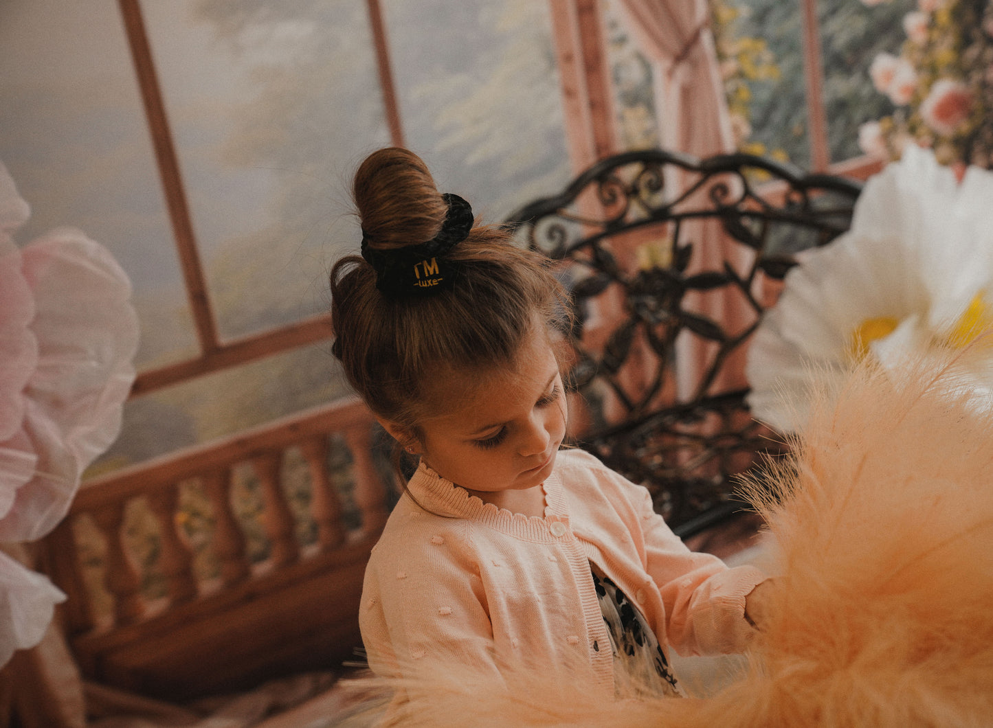 Luxe Velvet Scrunchie (Black)