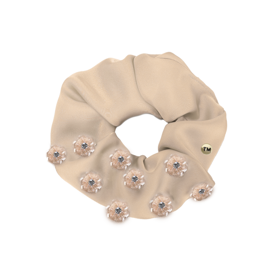 SS26 Intricate Hand Beaded Scrunchie (Beige)