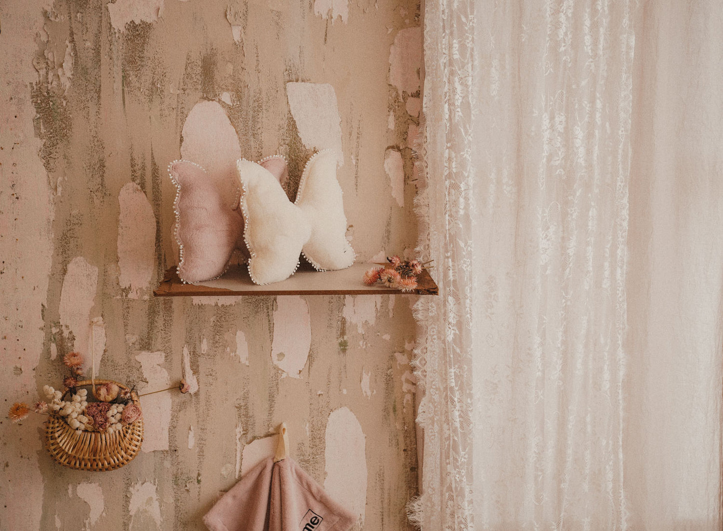 Pillow (Butterfly, Pink)